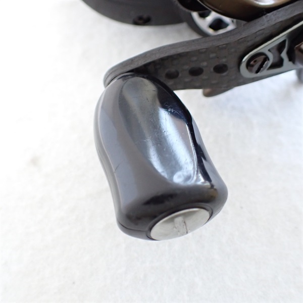 レボＬＴＺ ＡＥレーシング右